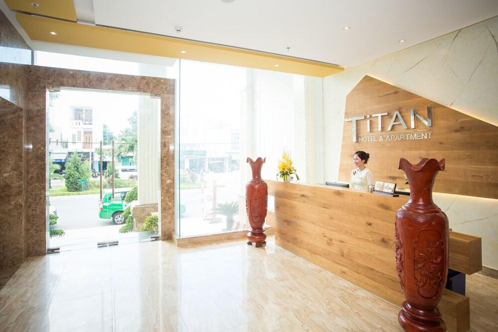 タイタン ホテル ダ ナン ダナン市 エクステリア 写真