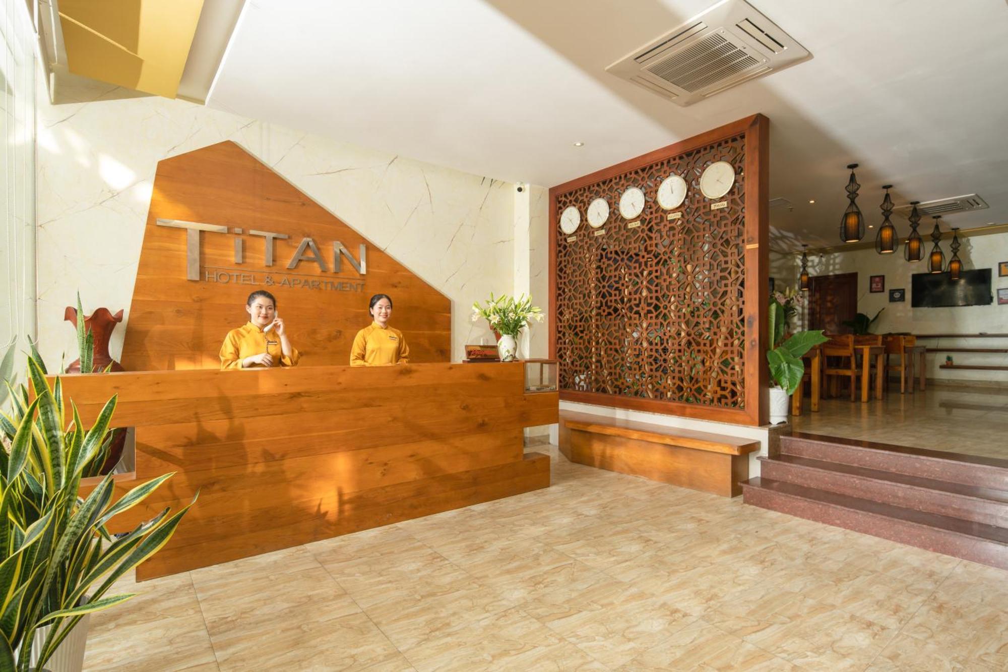 タイタン ホテル ダ ナン ダナン市 エクステリア 写真