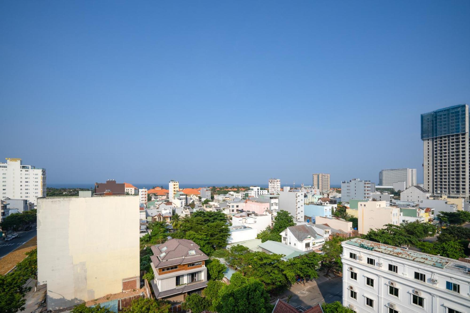 タイタン ホテル ダ ナン ダナン市 エクステリア 写真